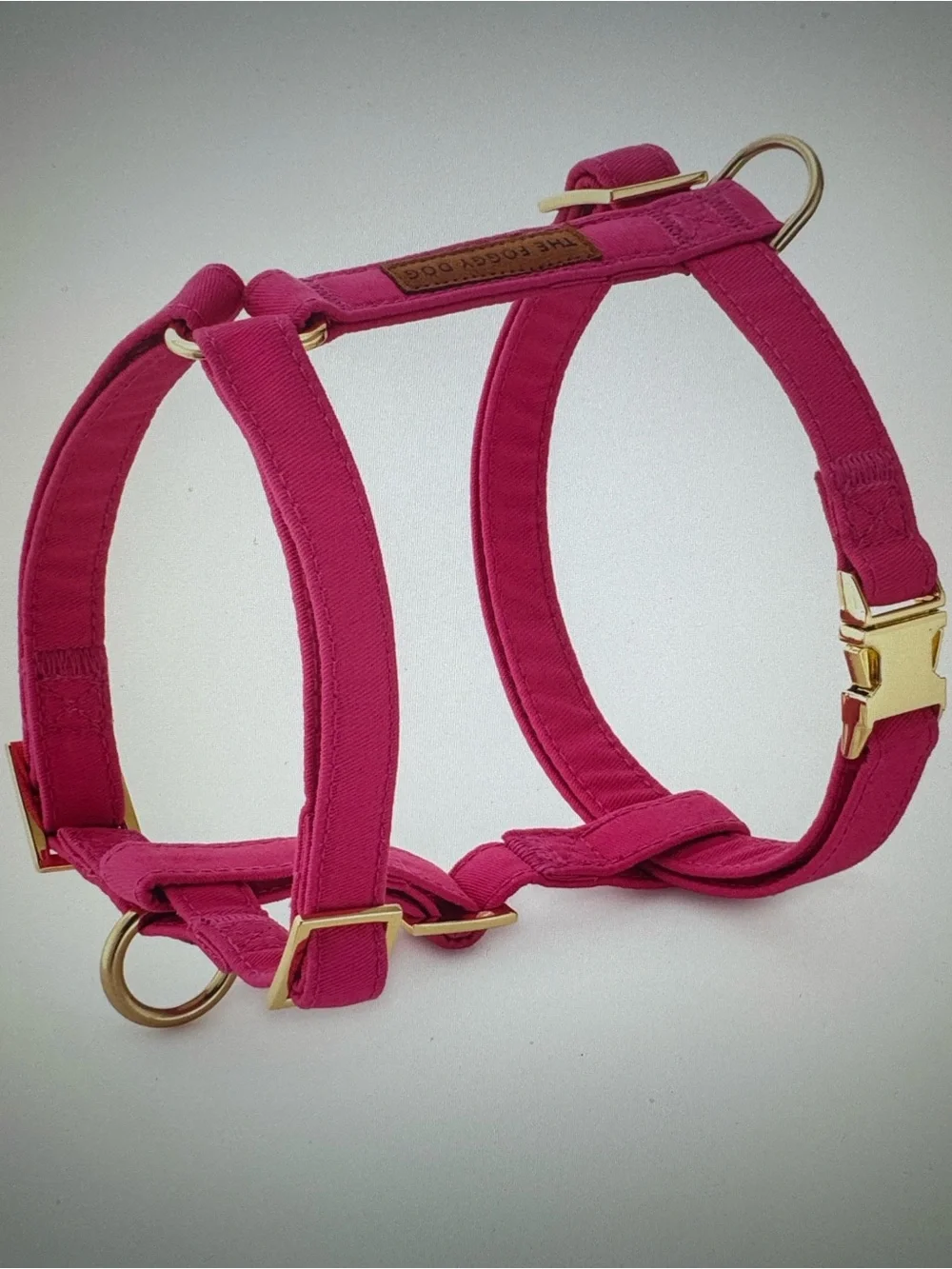 The Foggy Dog Fuchsia Adjustable No-Pull Harness with Gold Hardware NWOT
